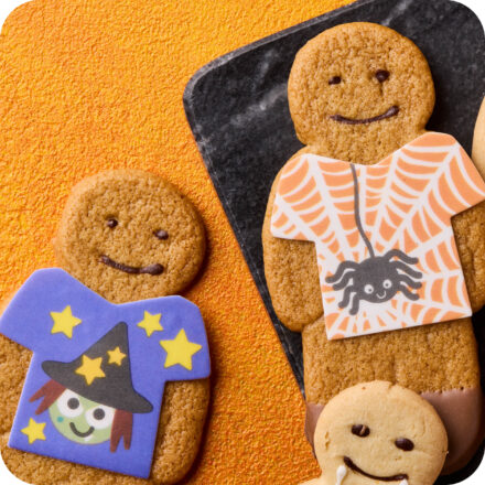 Gingerbread Trick or Treaters
